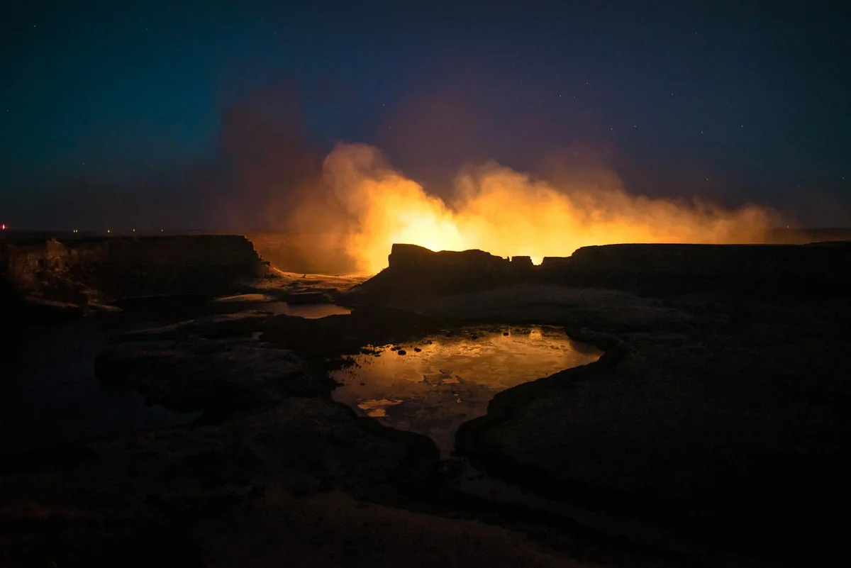 Darvaza Gas Crater feature