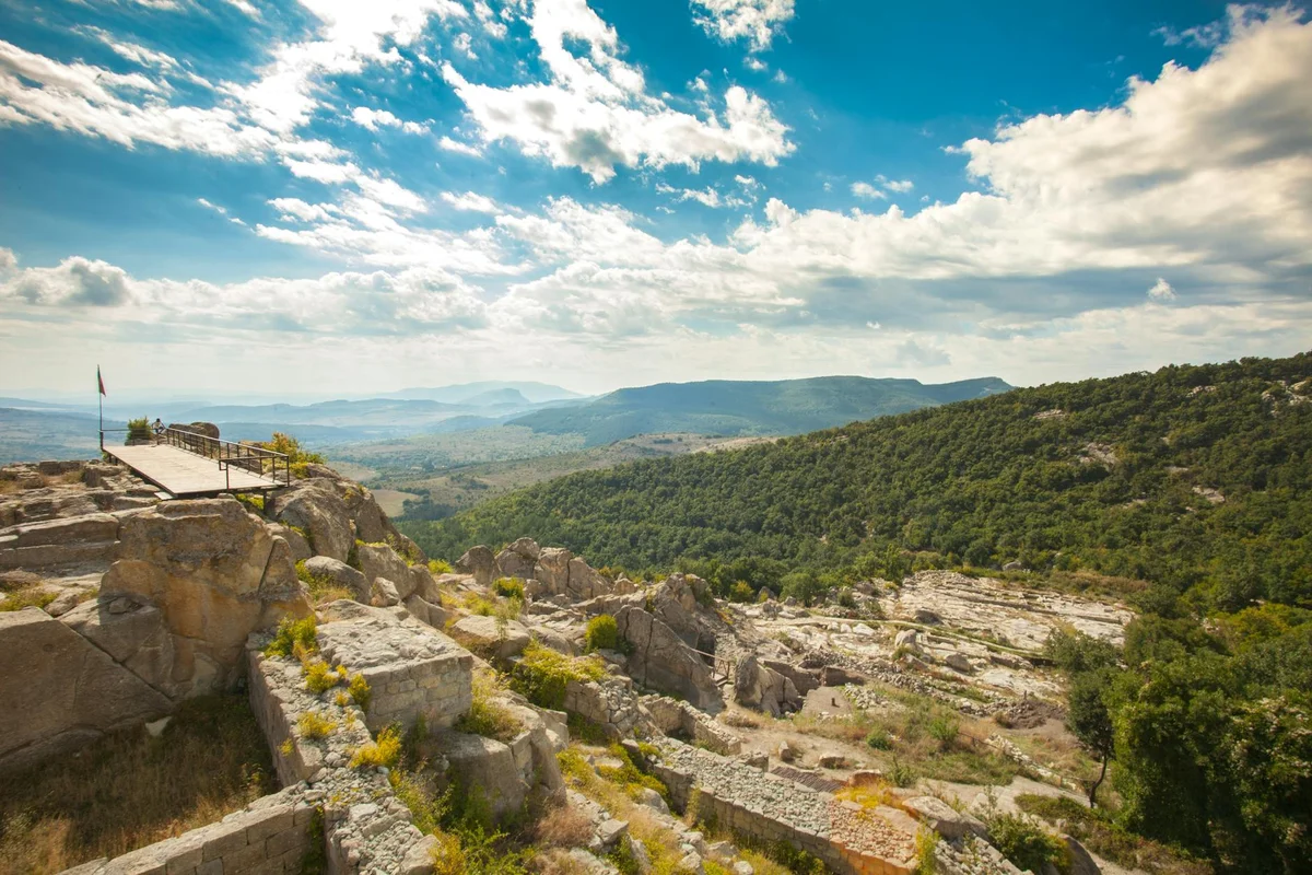 Parthian Fortresses of Nisa feature