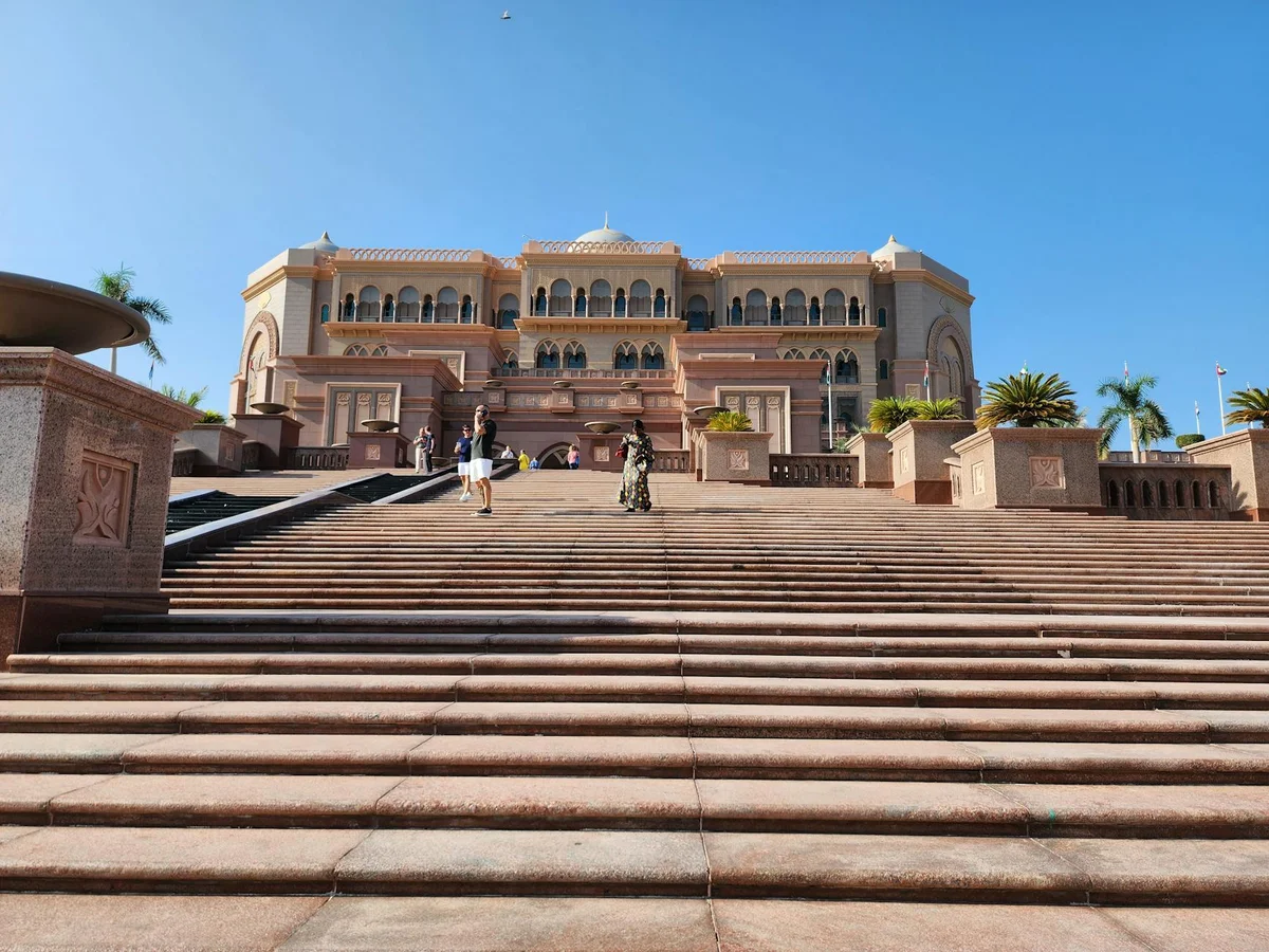 Emirates Palace view 2