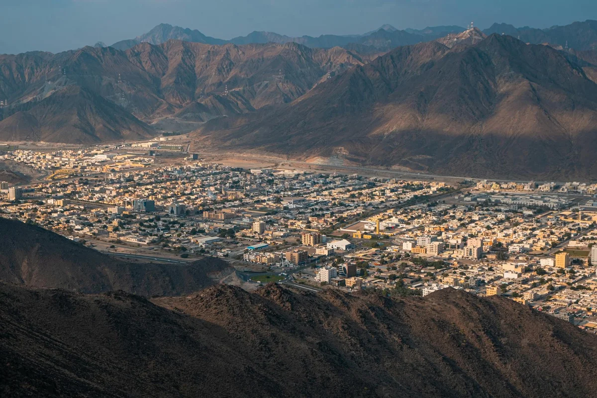 Al Qawasim Corniche view 2