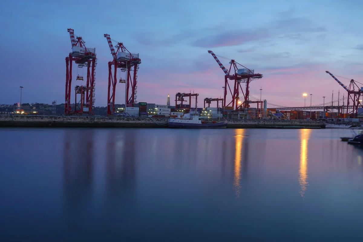 Al Bateen Shipyard feature
