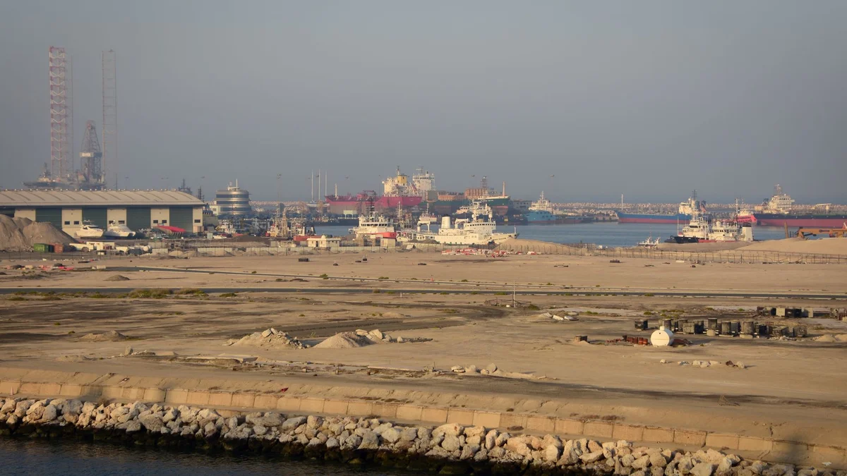 Al Bateen Shipyard view 2
