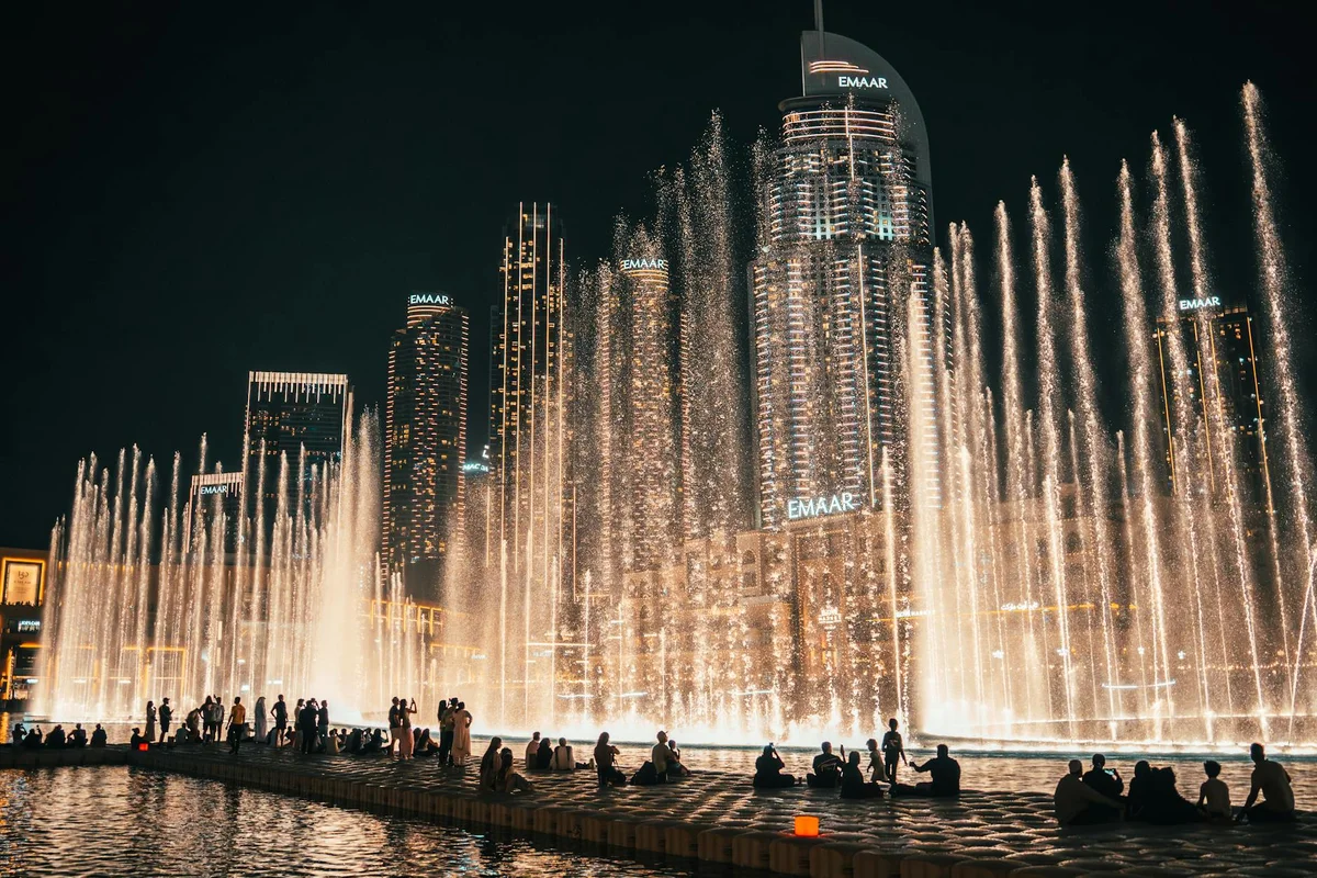 Dubai Fountain feature