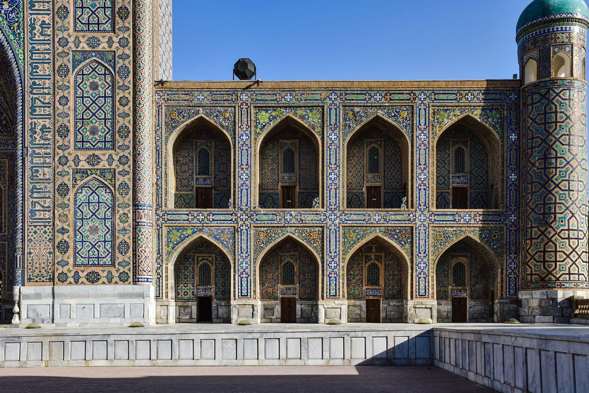 Kukeldash Madrasah view 2