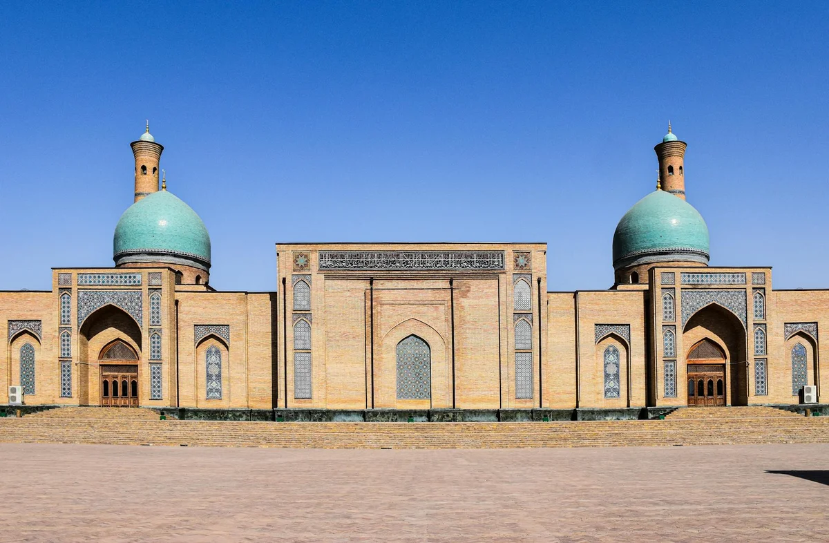 Tashkent Old Town feature