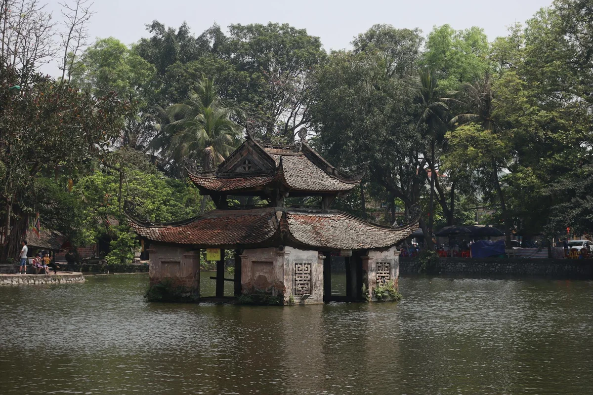 Thien Mu Pagoda view 2