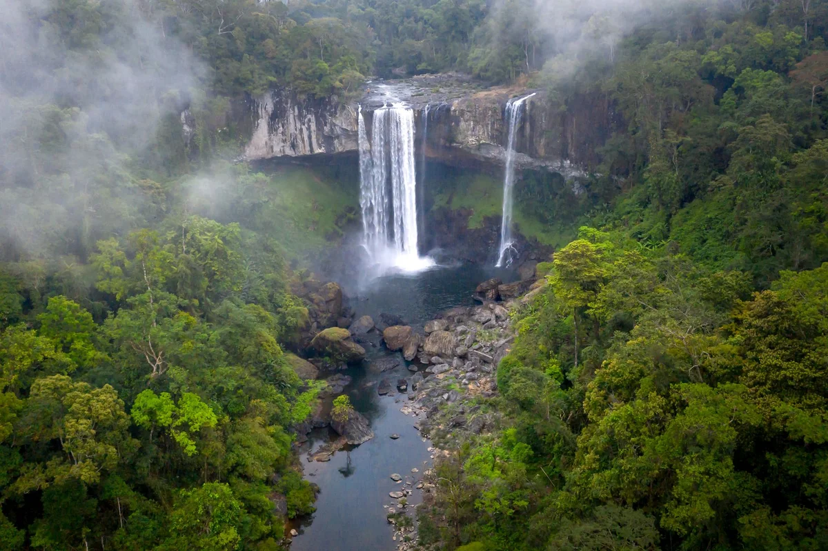Ba Ho Waterfall feature