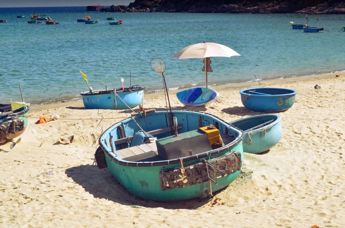 Cam Kim Island feature