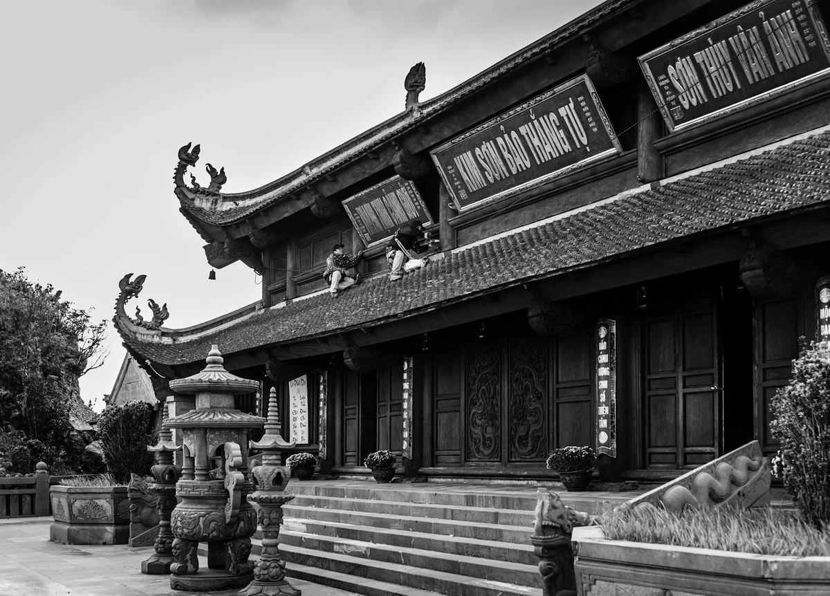 Ngoc Son Temple view 2