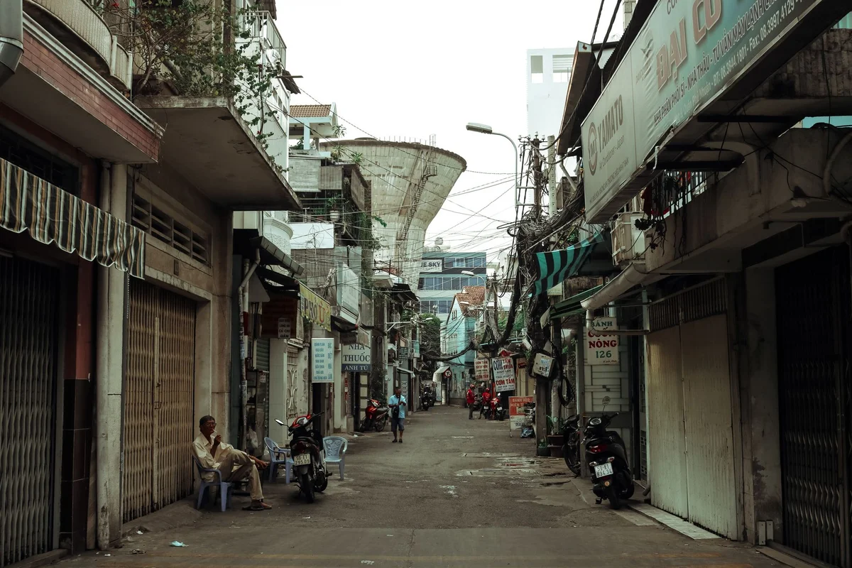 Xom Chieu Market view 1