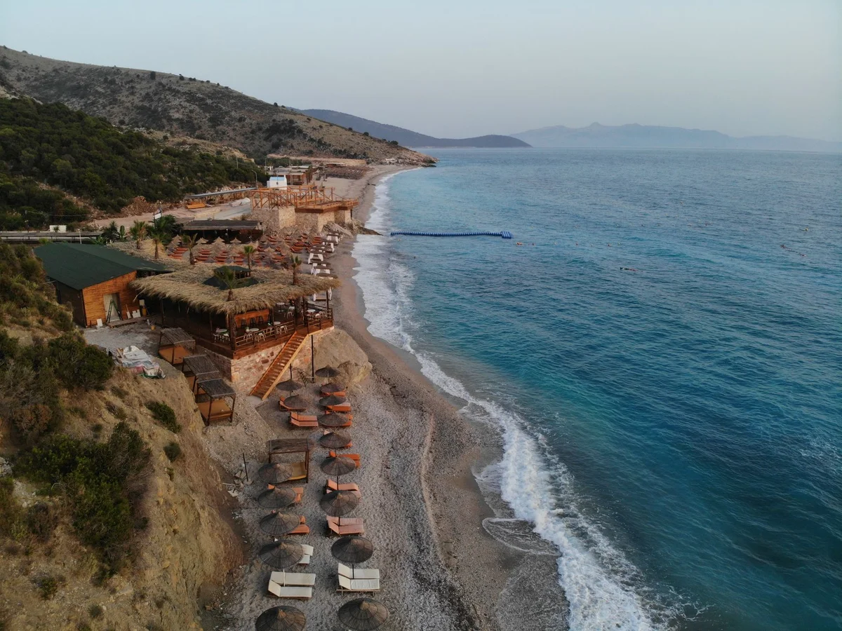 Livadhi Beach feature