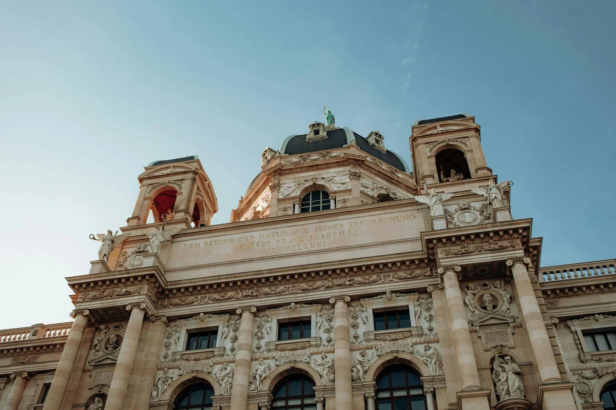 Naturhistorisches Museum Vienna view 1