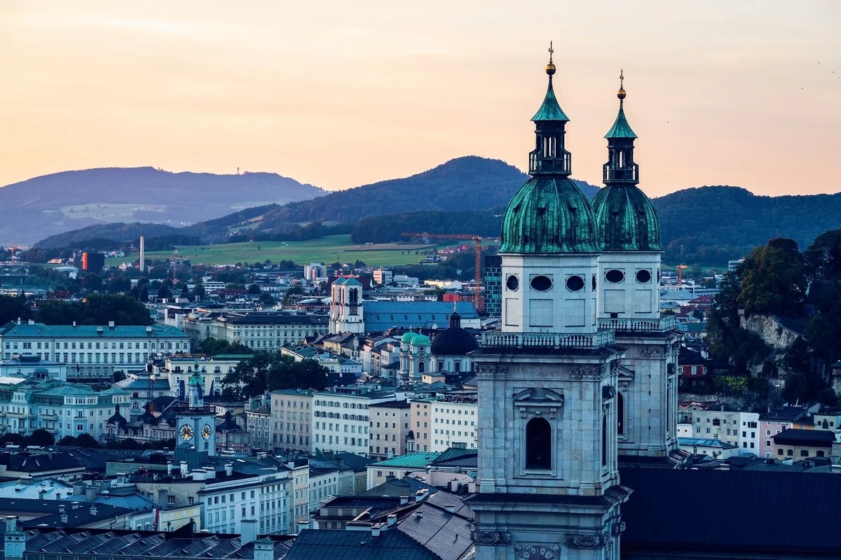 Residenzplatz Salzburg view 2