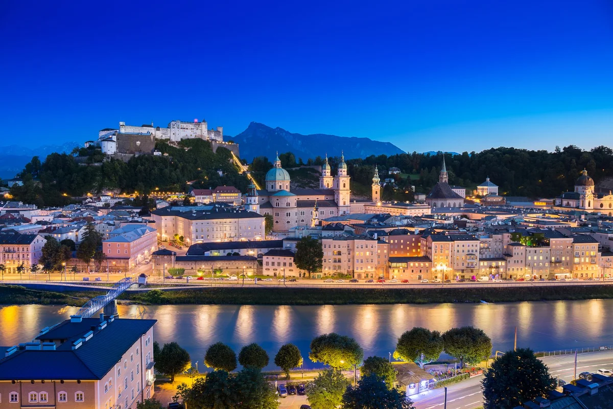 Salzburg Altstadt feature