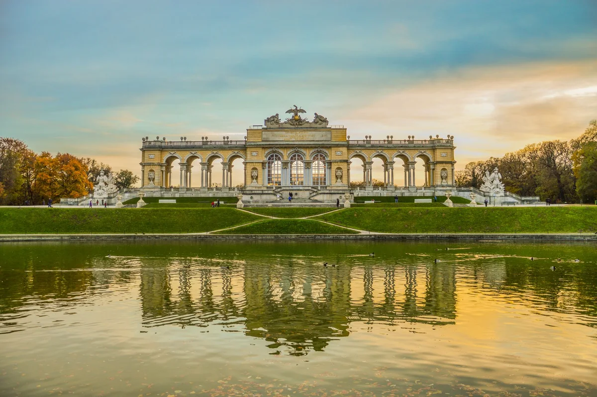 Schönbrunn Palace feature