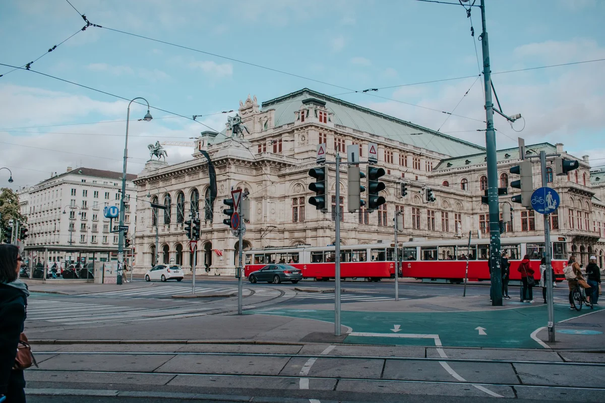 Vienna State Opera view 1
