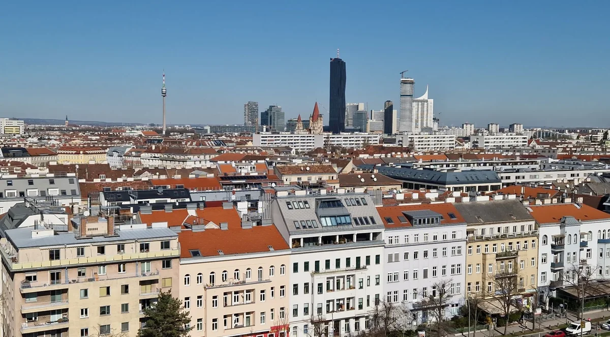 Wiener Flakturm Esterhazypark feature