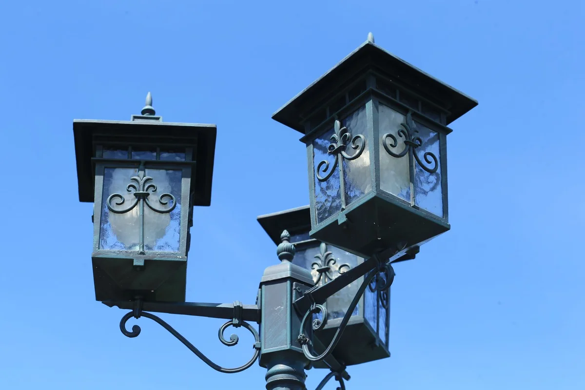 Gogol Street Lanterns view 1