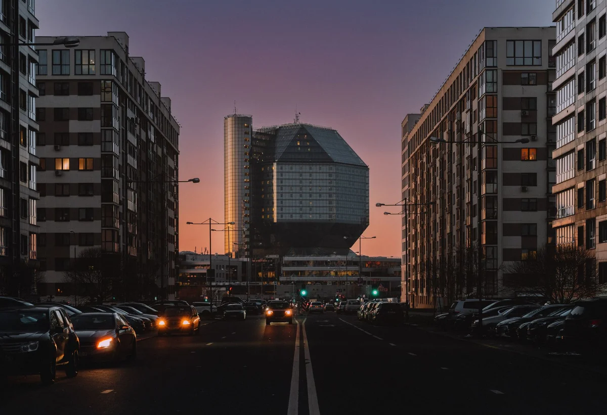 Kastrychnitskaya Street view 1