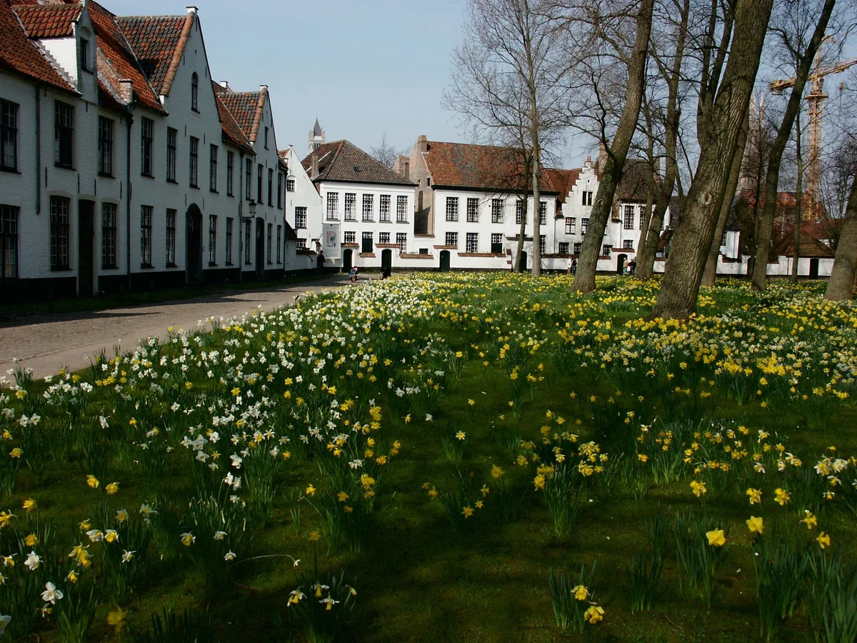 Beguinage Bruges feature