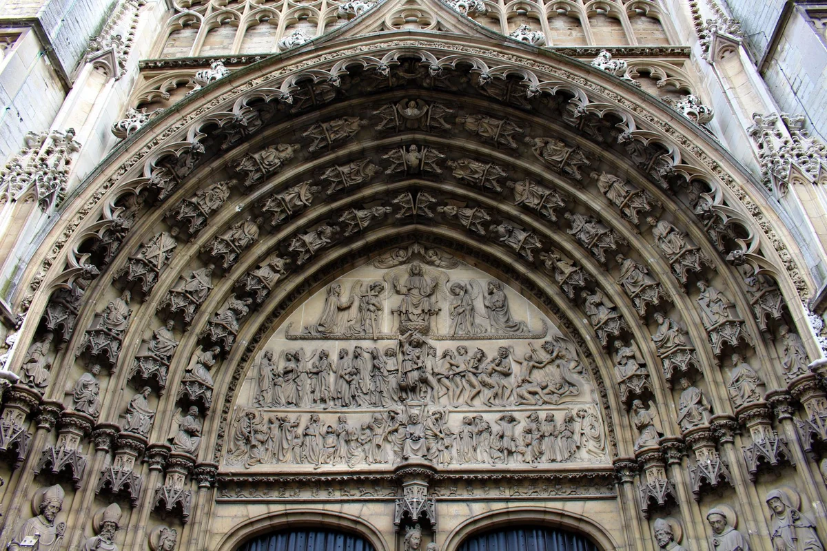 Ghent Altarpiece view 2