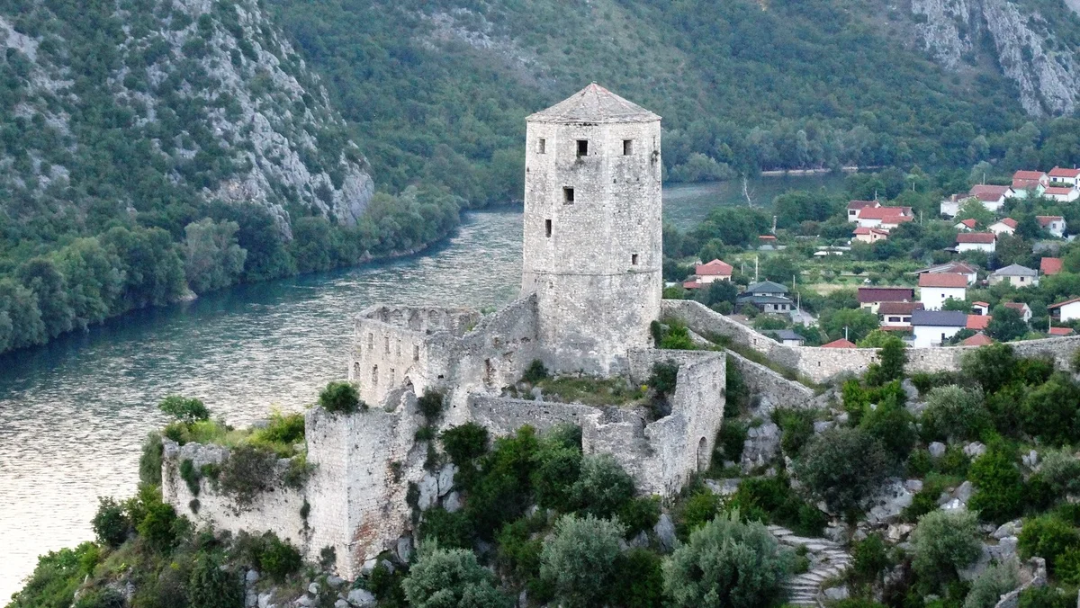 Jajce Fortress feature