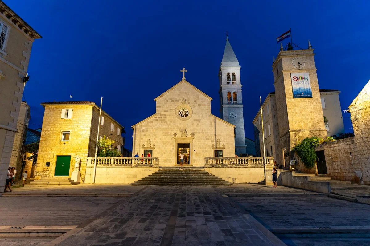 Museum of Brač feature
