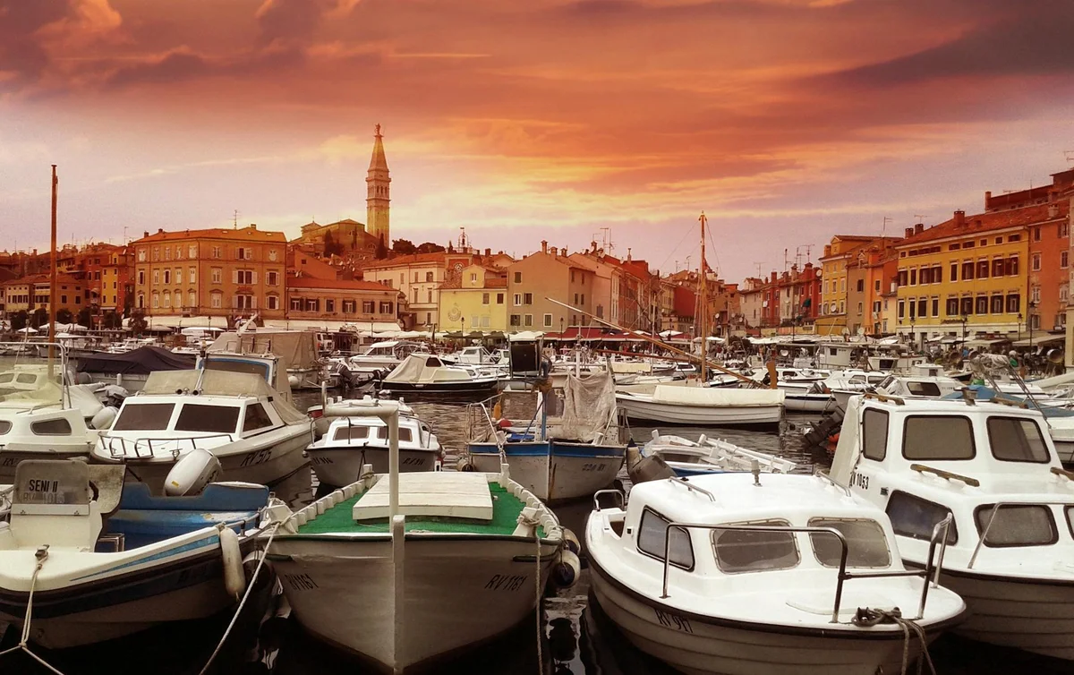 Rovinj Beaches feature