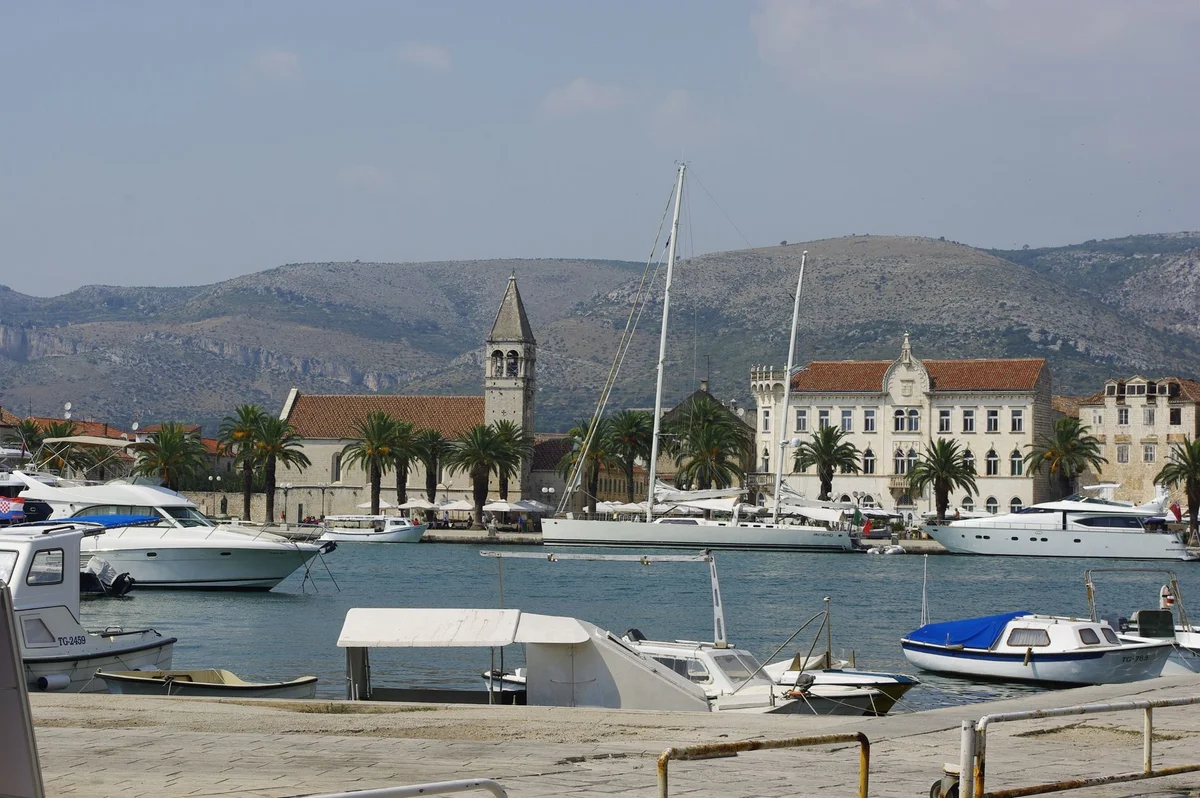 Cathedral of Saint Lawrence view 1