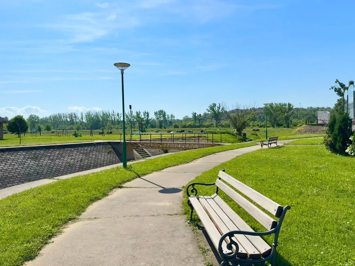 Queen Jelena Madijevka Park feature