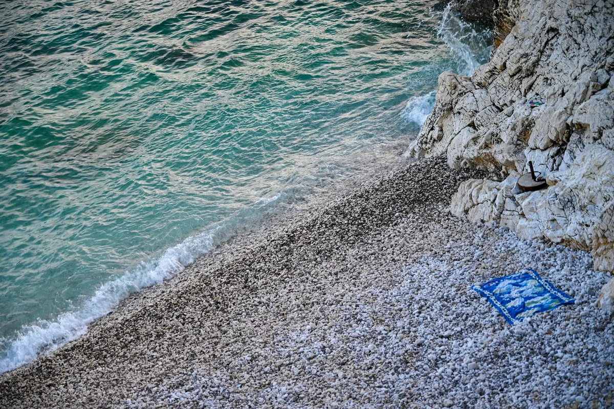Sutmiholjska Beach feature