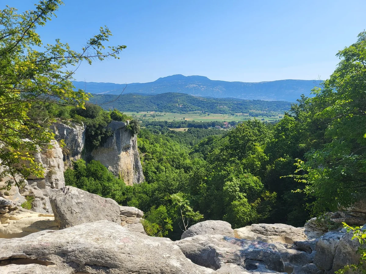 Žrnovo Village feature