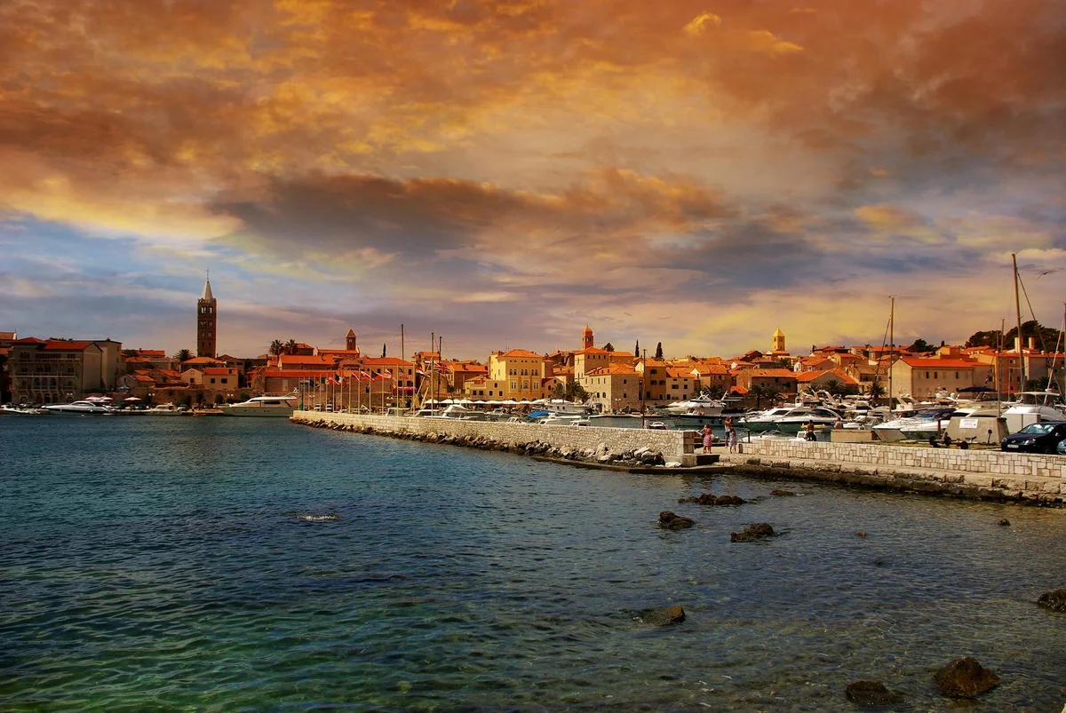 Vis Harbor view 2