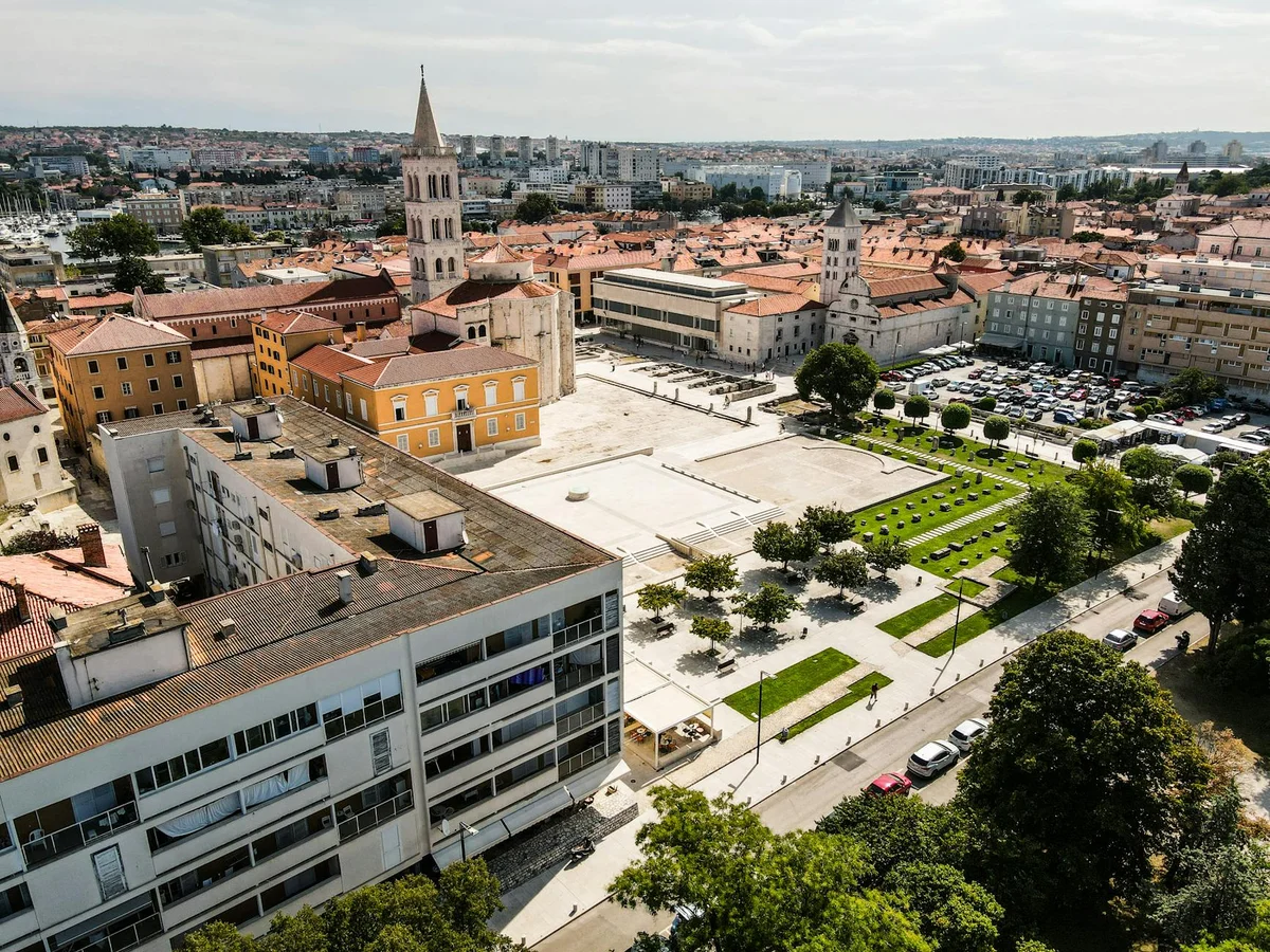 Cathedral of St. Anastasia view 1