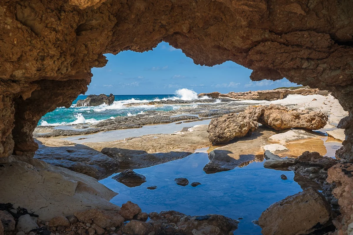 Baths of Aphrodite feature