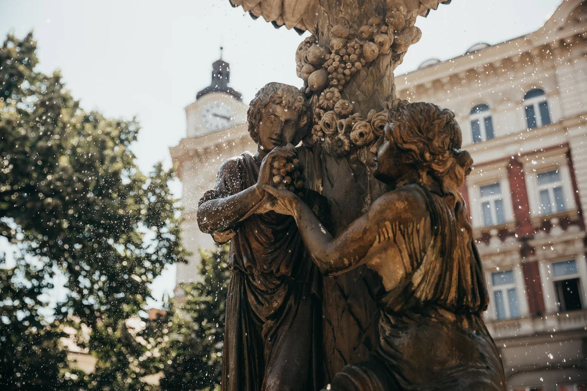 Holy Trinity Column view 2