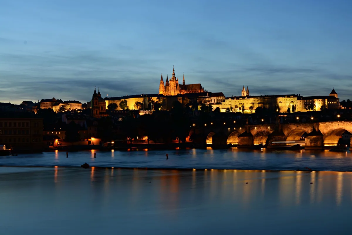 Malá Strana feature