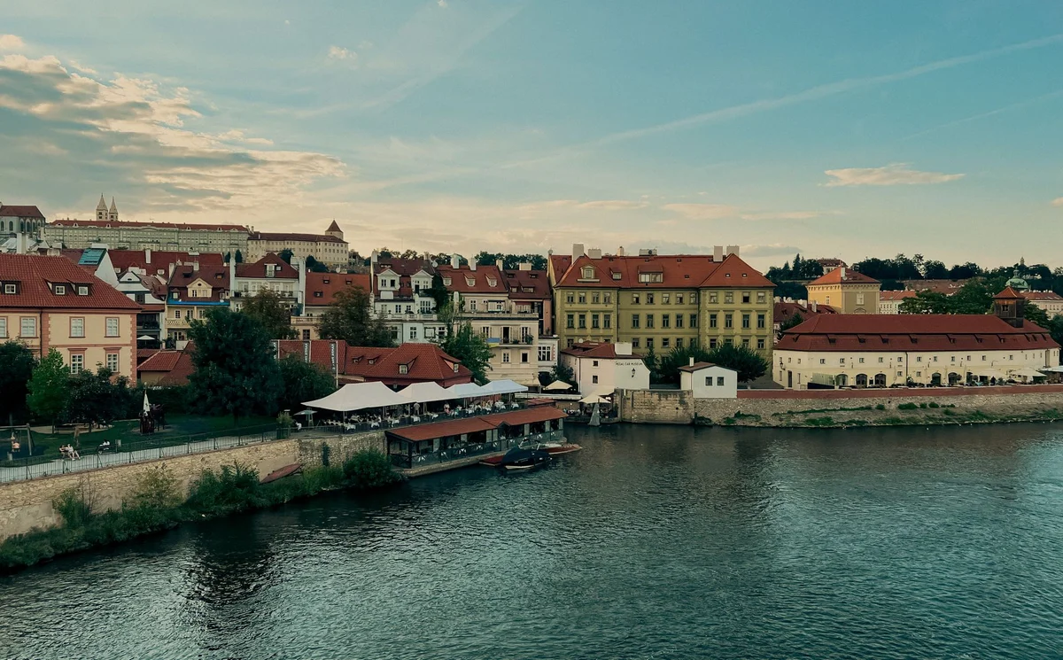 Museum Kampa view 2