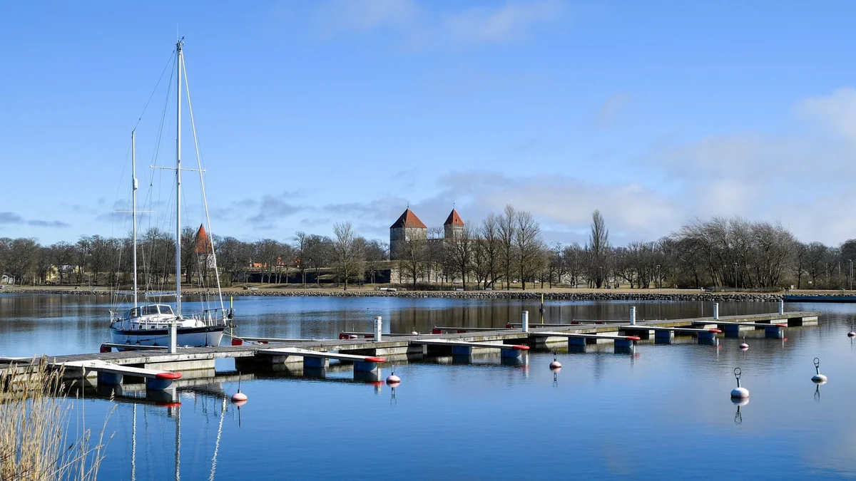 Kuressaare Beach feature