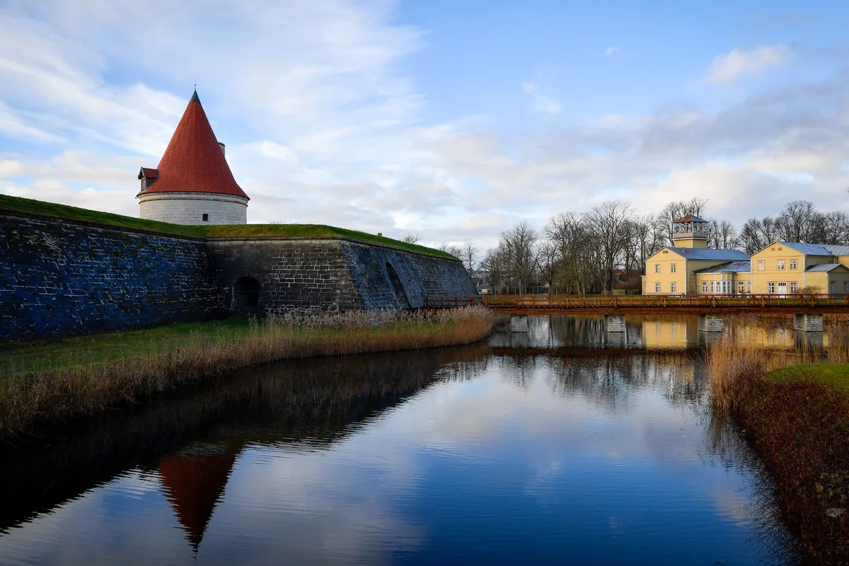 Kuressaare Castle feature