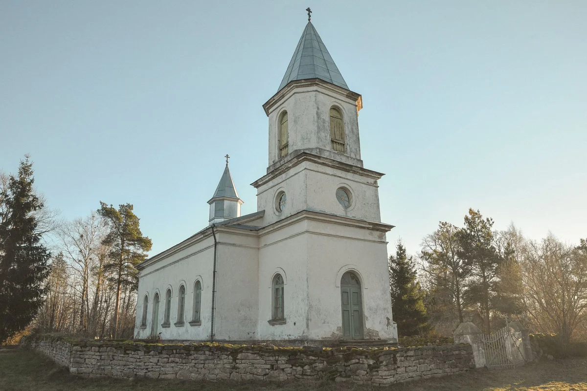 Muhu St. Catherine's Church view 1