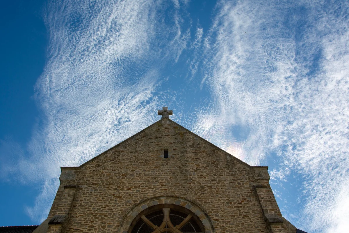 Muhu St. Catherine's Church view 2