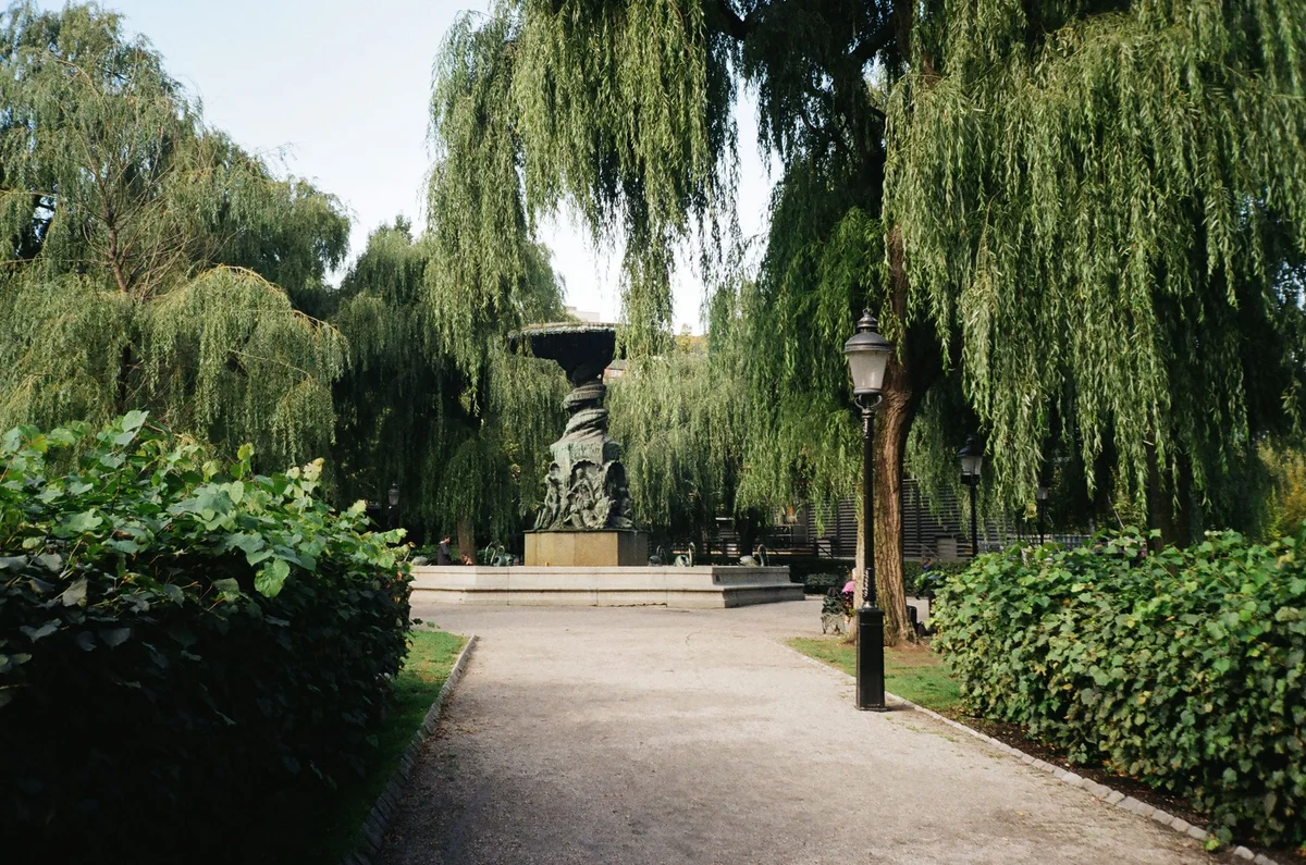 Hietalahti Park feature
