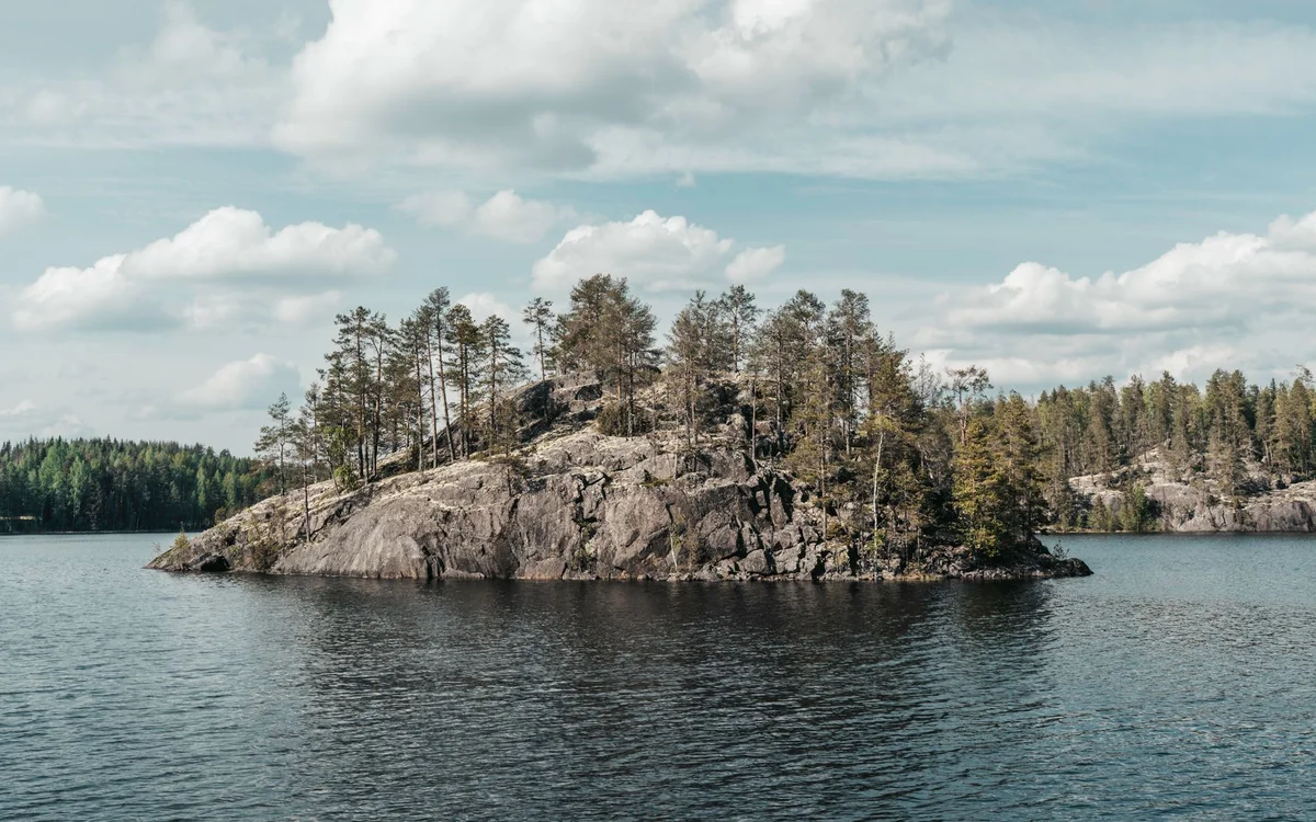Lake Inari view 2