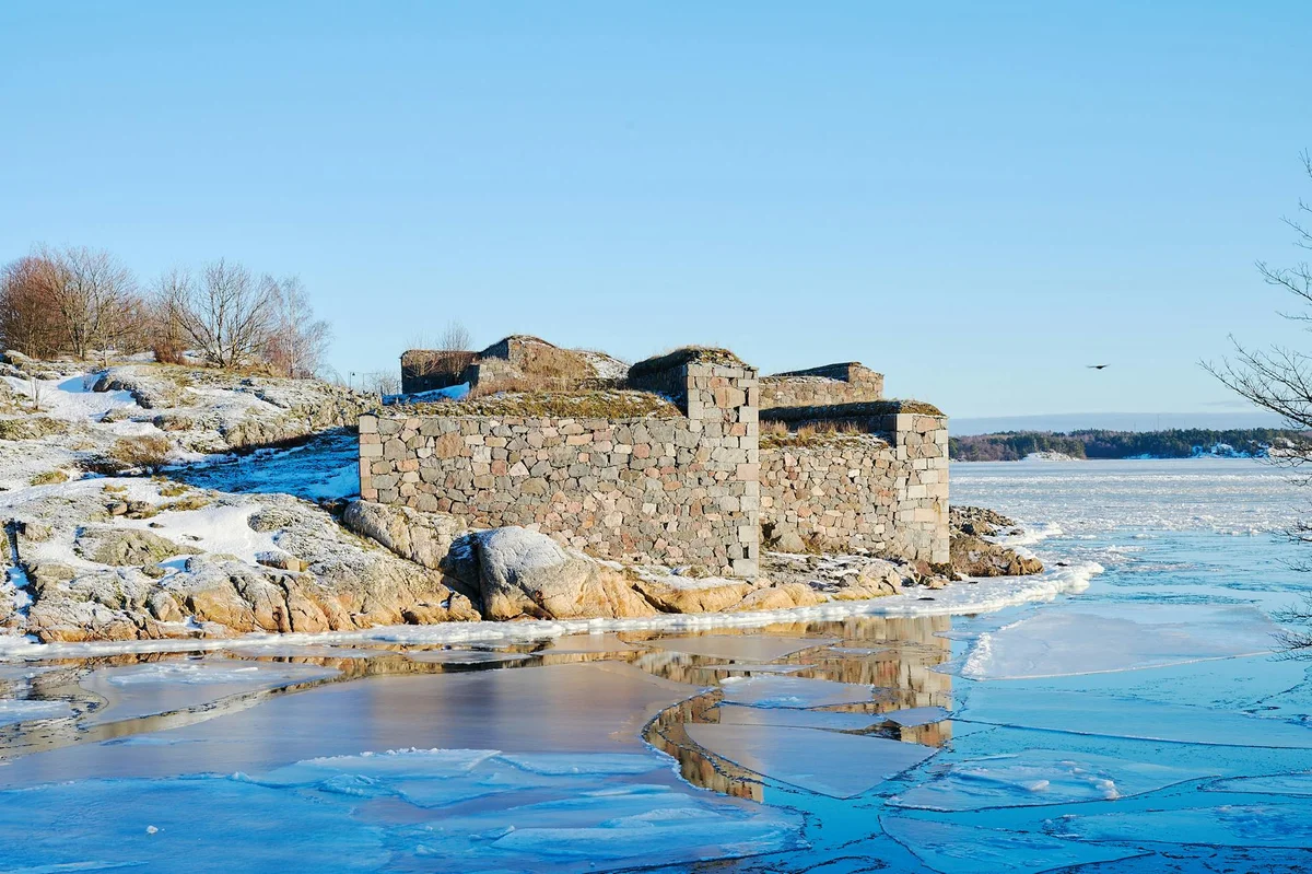 Suomenlinna Helsinki feature