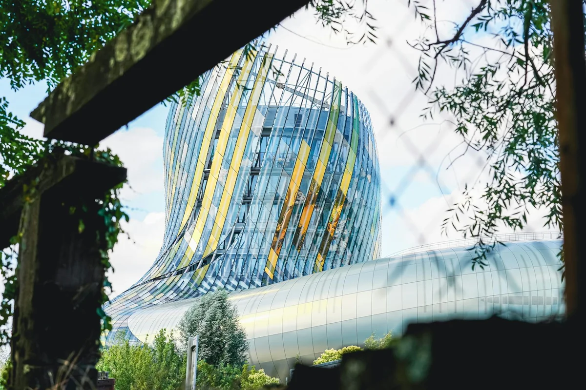 Confluence Museum view 1