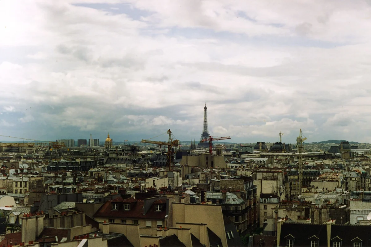 Fondation Louis Vuitton feature