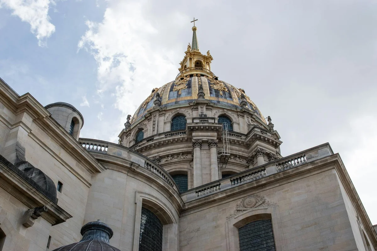 Les Invalides view 2