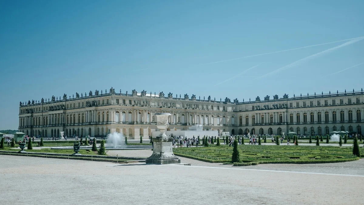 Palace of Versailles view 1