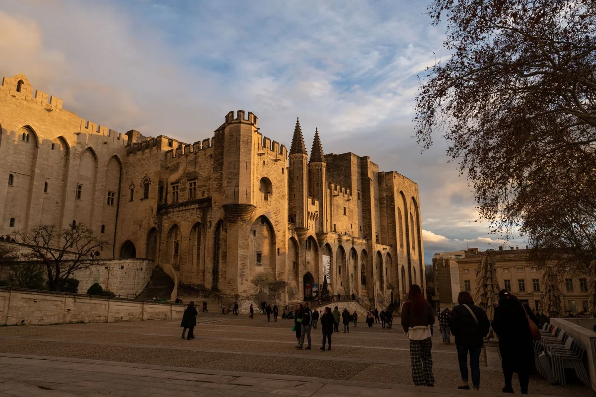 Palais Des Papes view 1